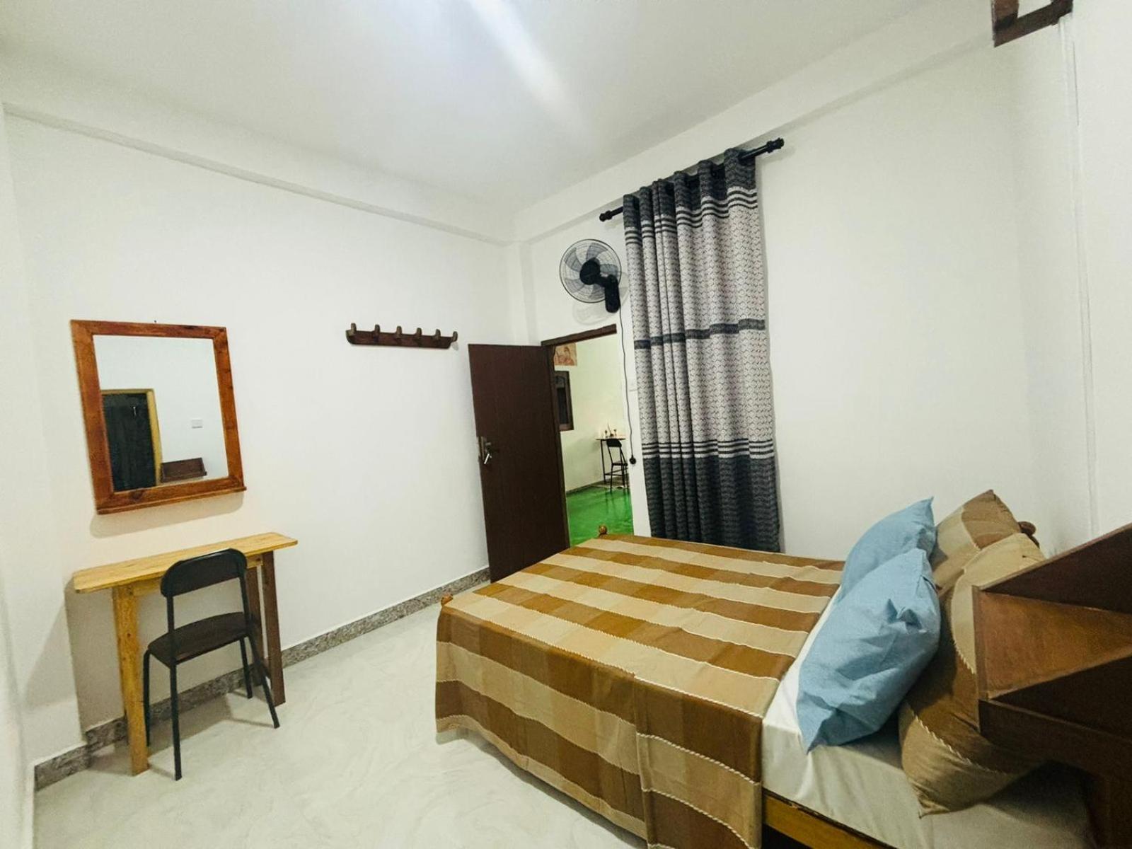 Jaya Villa - Near Airport Negombo Esterno foto